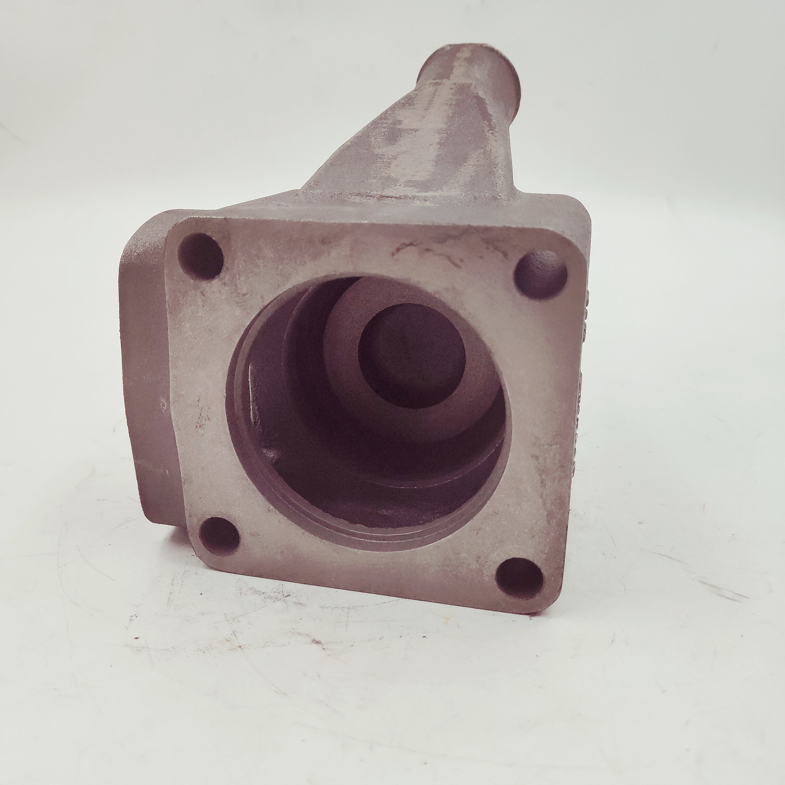Cummins 3013610 Thermostat Housing