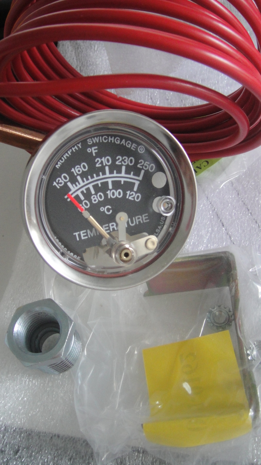 A20T-250-12-1/2 (10703163) Temperature Swichgage