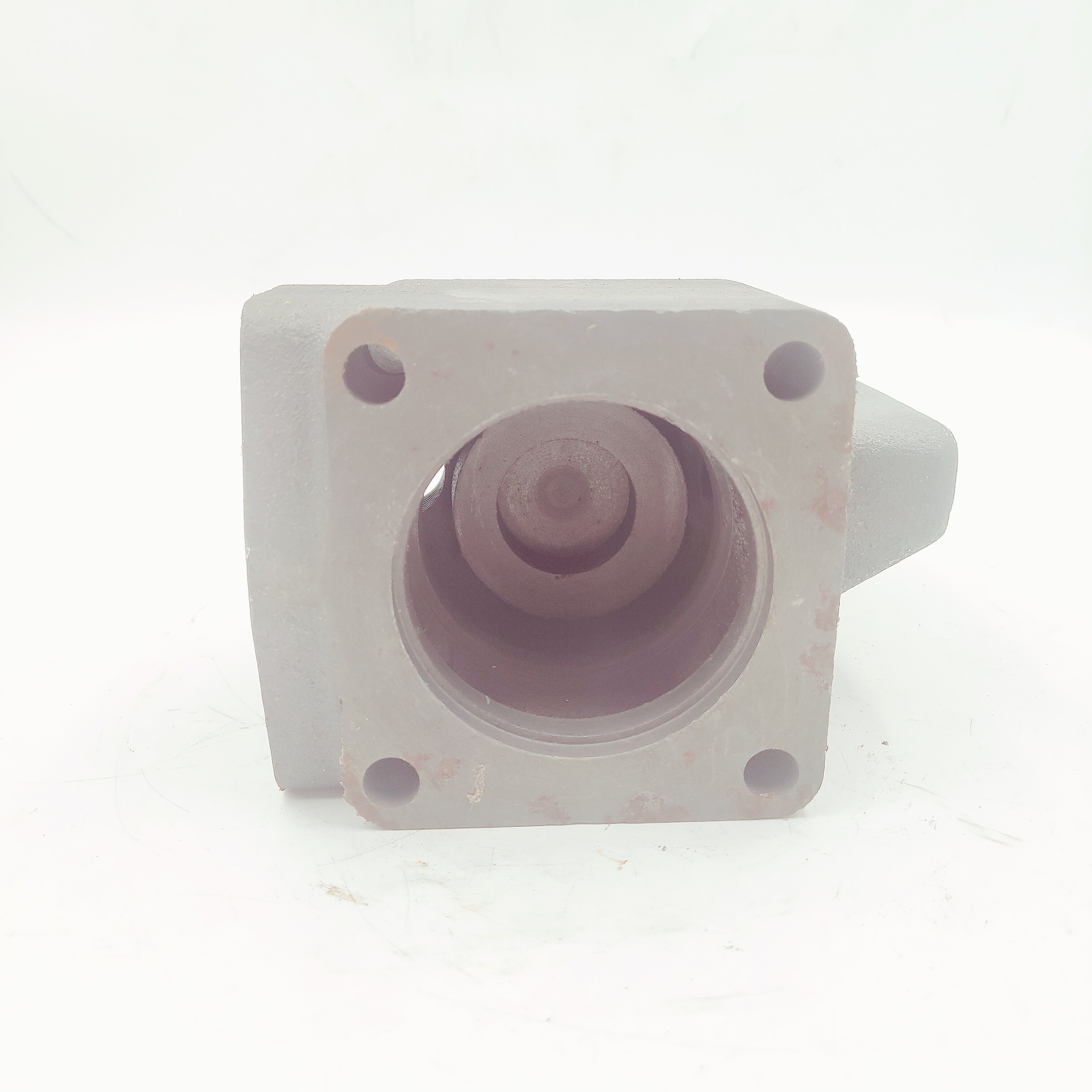 Cummins 3056549 Thermostat Housing
