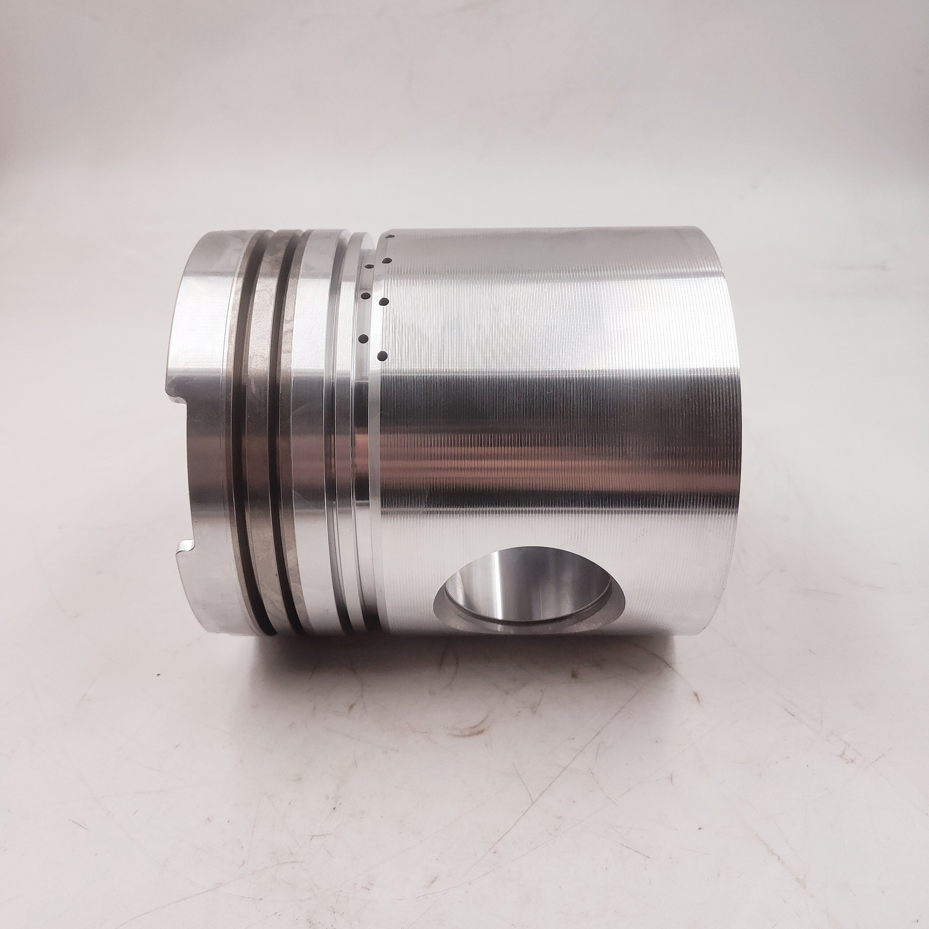 Generator Marine Engine Cummins NT855 Spare Parts Piston 3048808