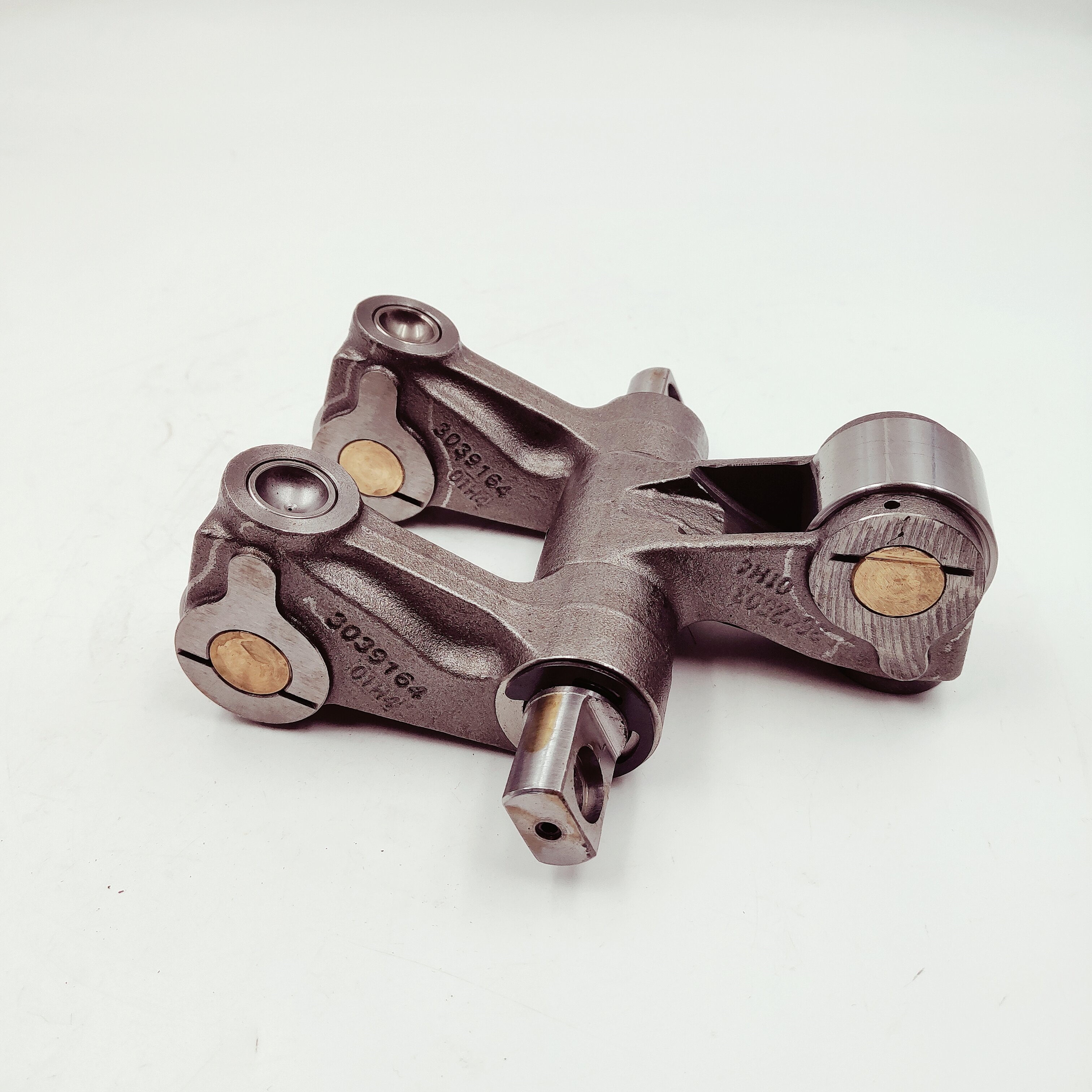 3642502 Cam Follower Lever Assembly for Cummins Engine