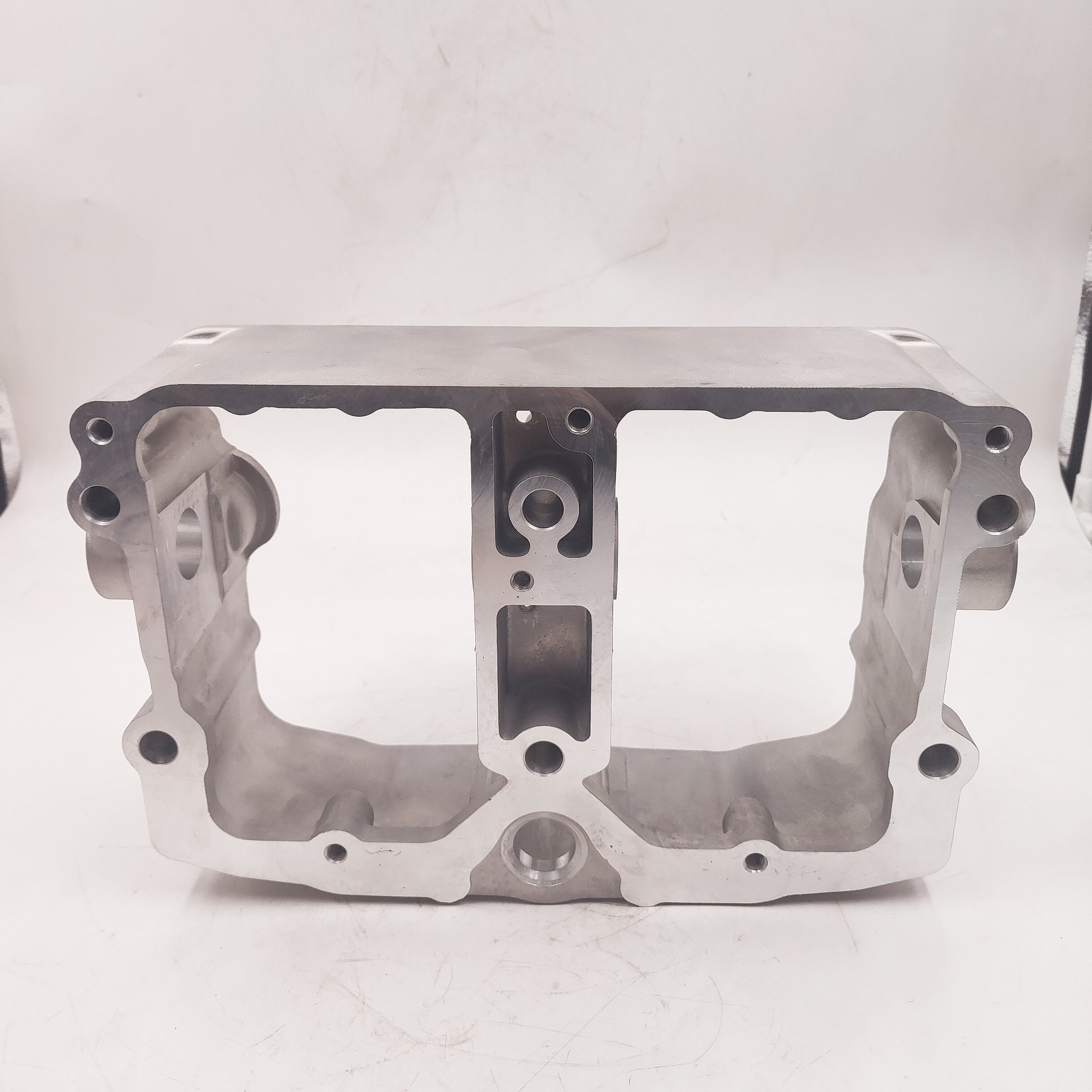 Cummins Boat Engine Spare Parts 3052170 Rocker Housing